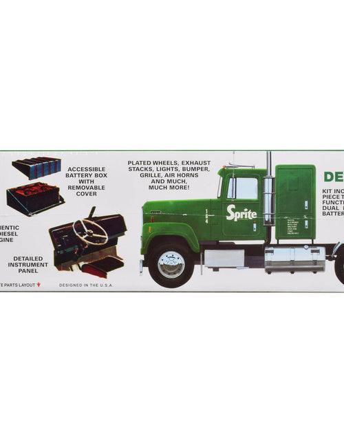 Load image into Gallery viewer, Skill 3 Model Kit International Transtar 4300 Eagle Truck Tractor "Sprite" 1/25 Scale Model by AMT
