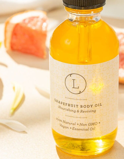Load image into Gallery viewer, Moisturizing set with Grapefruit body oil and Body scrub by Lizush

