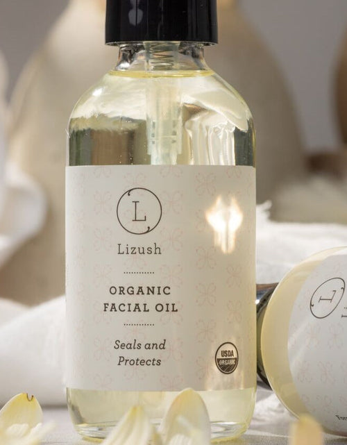 Load image into Gallery viewer, ORGANIC FACIAL OIL Seals and Protects by Lizush
