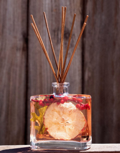 Load image into Gallery viewer, Apple Cider Cinnamon Reed Diffuser by Andaluca Home
