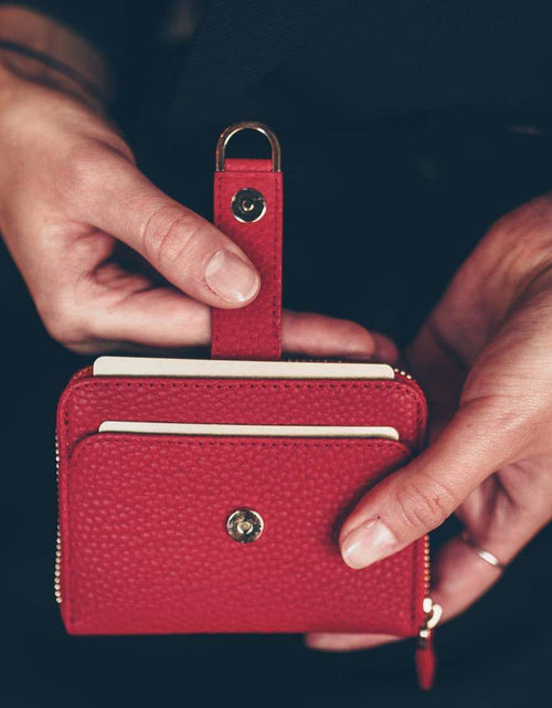 Load image into Gallery viewer, BELGRAVIA Zipper Wallet by Vaultskin
