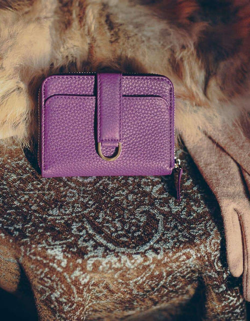 Load image into Gallery viewer, BELGRAVIA Zipper Wallet by Vaultskin
