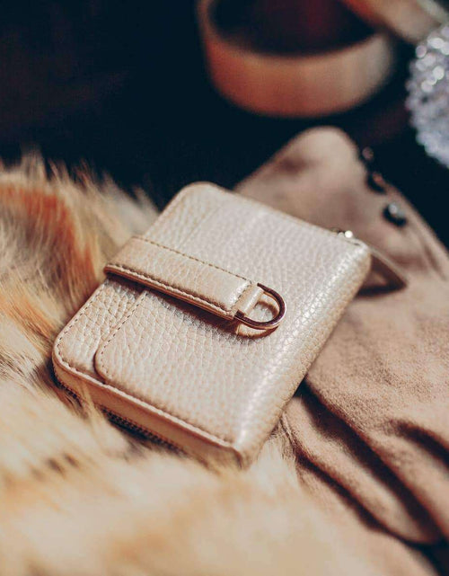 Load image into Gallery viewer, BELGRAVIA Zipper Wallet by Vaultskin
