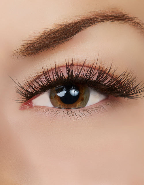 Load image into Gallery viewer, Breath of Fresh Air Lash Style by True Beauty Lashes
