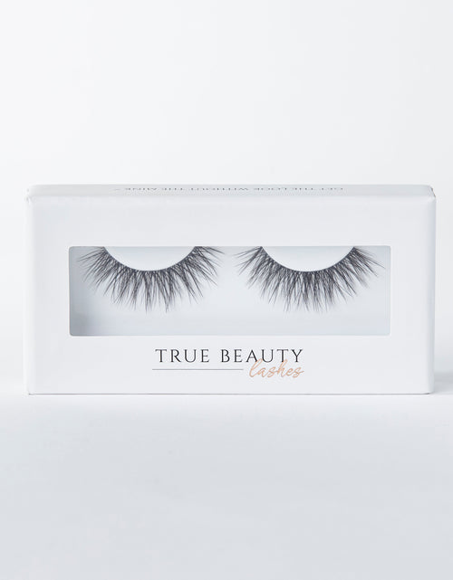 Load image into Gallery viewer, Hustle in Heels Lash Style by True Beauty Lashes
