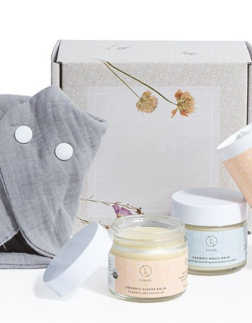 Load image into Gallery viewer, Organic new baby gift set - welcome little one! by Lizush

