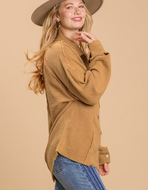 Load image into Gallery viewer, Mineral wash button down top with high low hem
