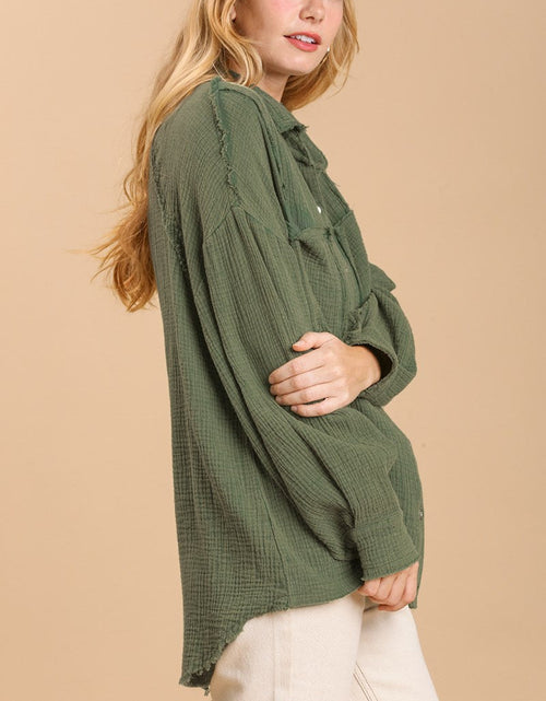 Load image into Gallery viewer, Mineral wash button down top with high low hem
