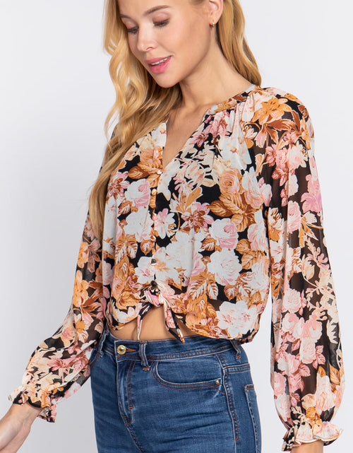 Load image into Gallery viewer, Front Tie Detail Print Woven Blouse
