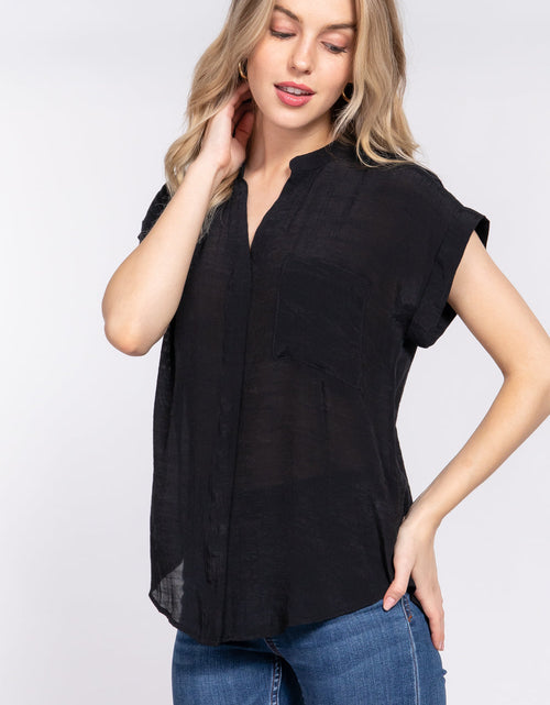 Load image into Gallery viewer, Dolman Slv Button Down Woven Top
