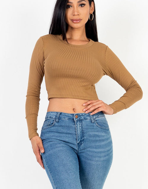 Load image into Gallery viewer, Long Sleeve Round Neck Basic Crop Top
