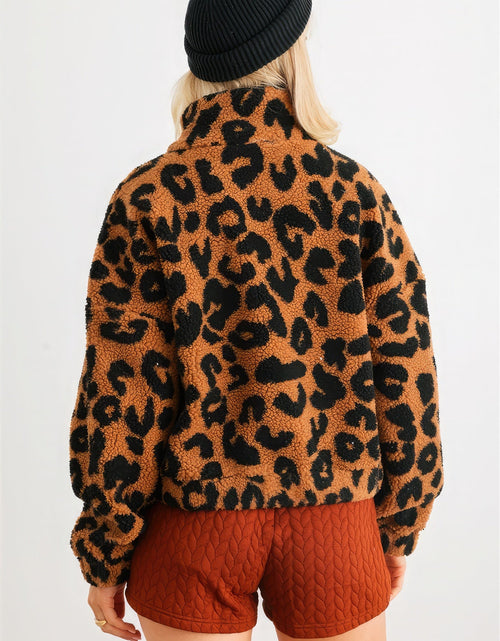 Load image into Gallery viewer, Leopard Teddy Zip-up Two Pocket Jacket
