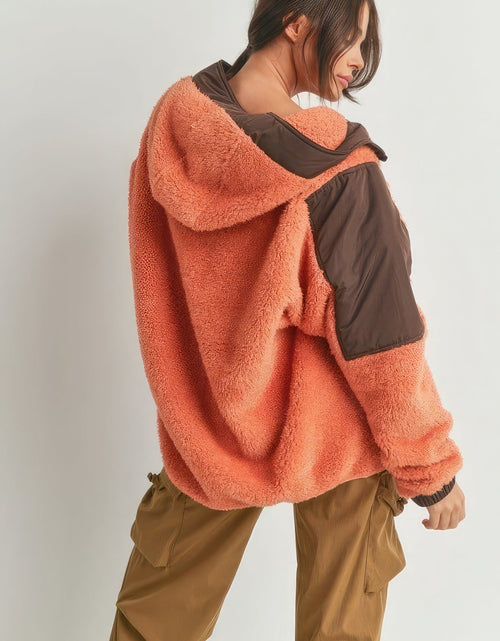 Load image into Gallery viewer, Two-toned Cozy Hooded Sweater
