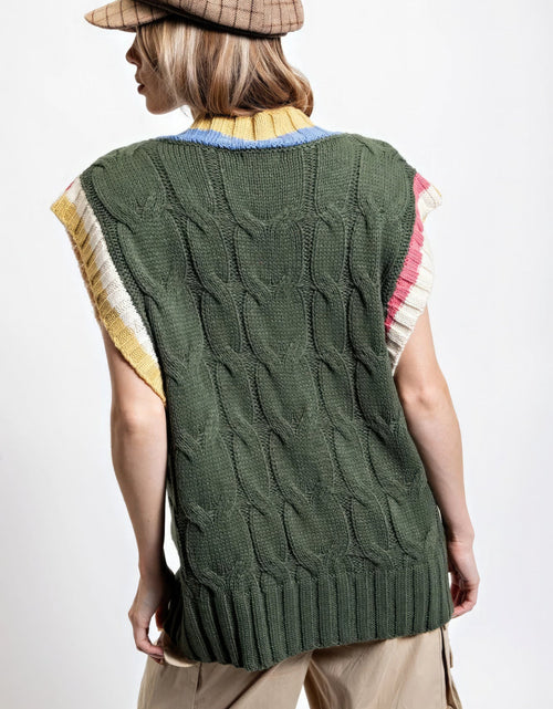 Load image into Gallery viewer, Multi Color Knitted Sweater Vest
