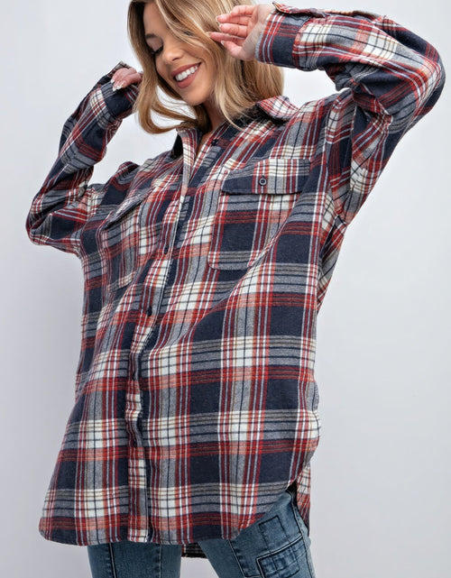 Load image into Gallery viewer, Washed Plaid Button Down Shirt
