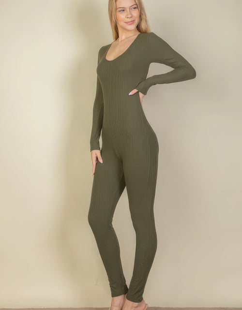 Load image into Gallery viewer, Ribbed Scoop Neck Long Sleeve Jumpsuit
