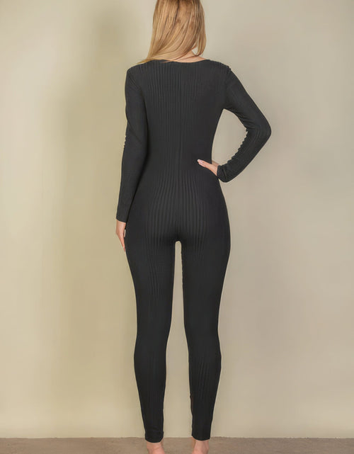 Load image into Gallery viewer, Ribbed Scoop Neck Long Sleeve Jumpsuit
