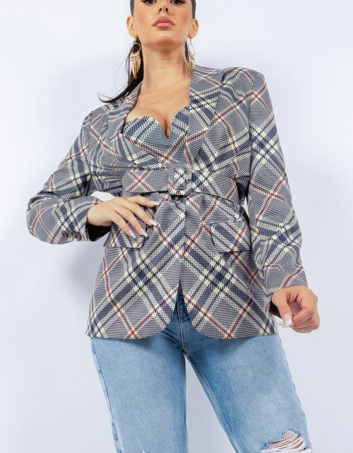 Load image into Gallery viewer, Oversized Blazer With Belt
