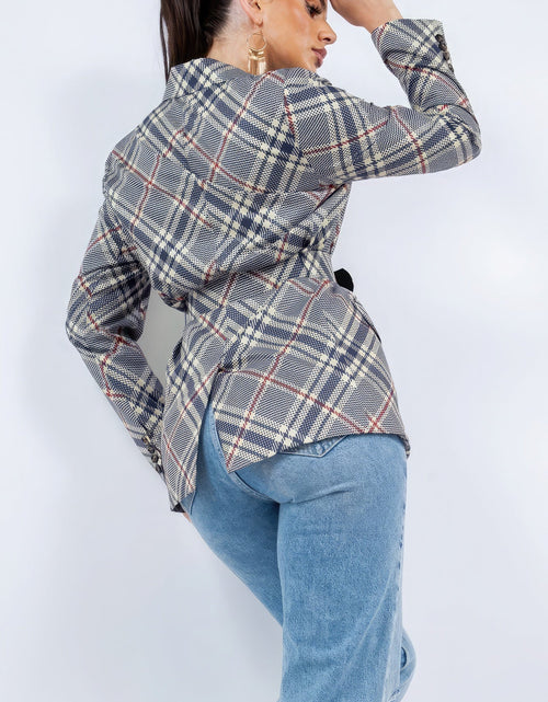 Load image into Gallery viewer, Oversized Blazer With Belt
