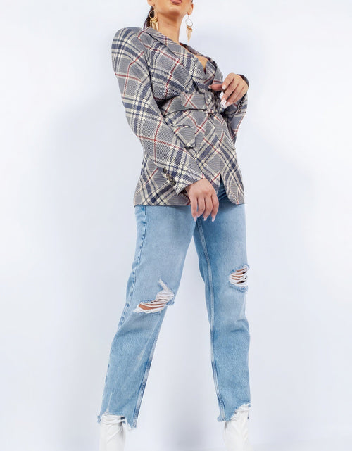Load image into Gallery viewer, Oversized Blazer With Belt
