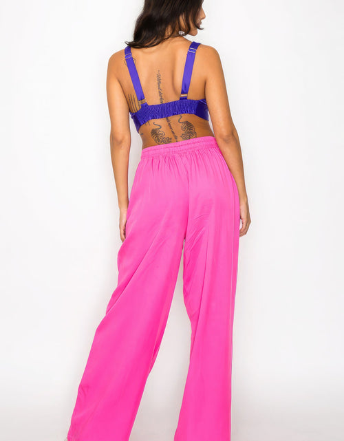 Load image into Gallery viewer, Smock V-neck Satin Bra Top
