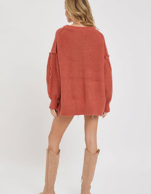 Load image into Gallery viewer, V Neck Oversized Sweater
