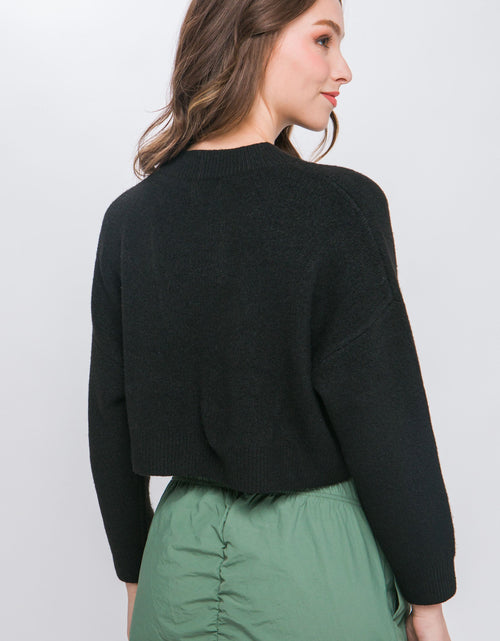 Load image into Gallery viewer, Wool Blend Cropped Sweater Top
