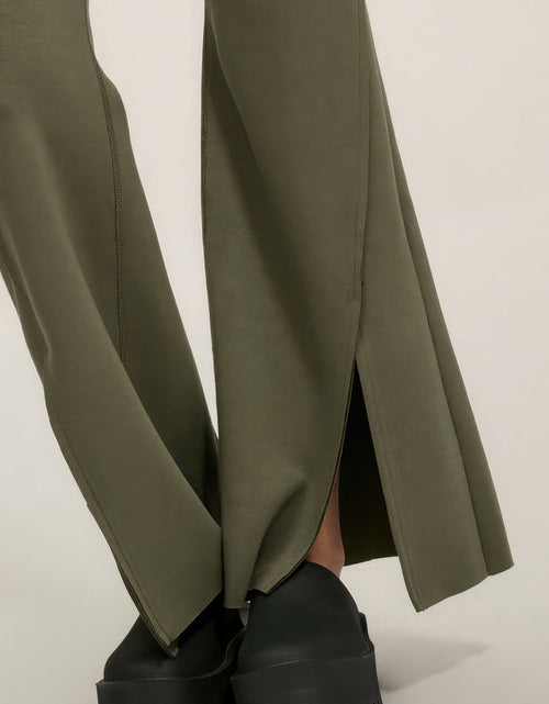 Load image into Gallery viewer, Solid Raw Edge Expose Seam Flare Pants
