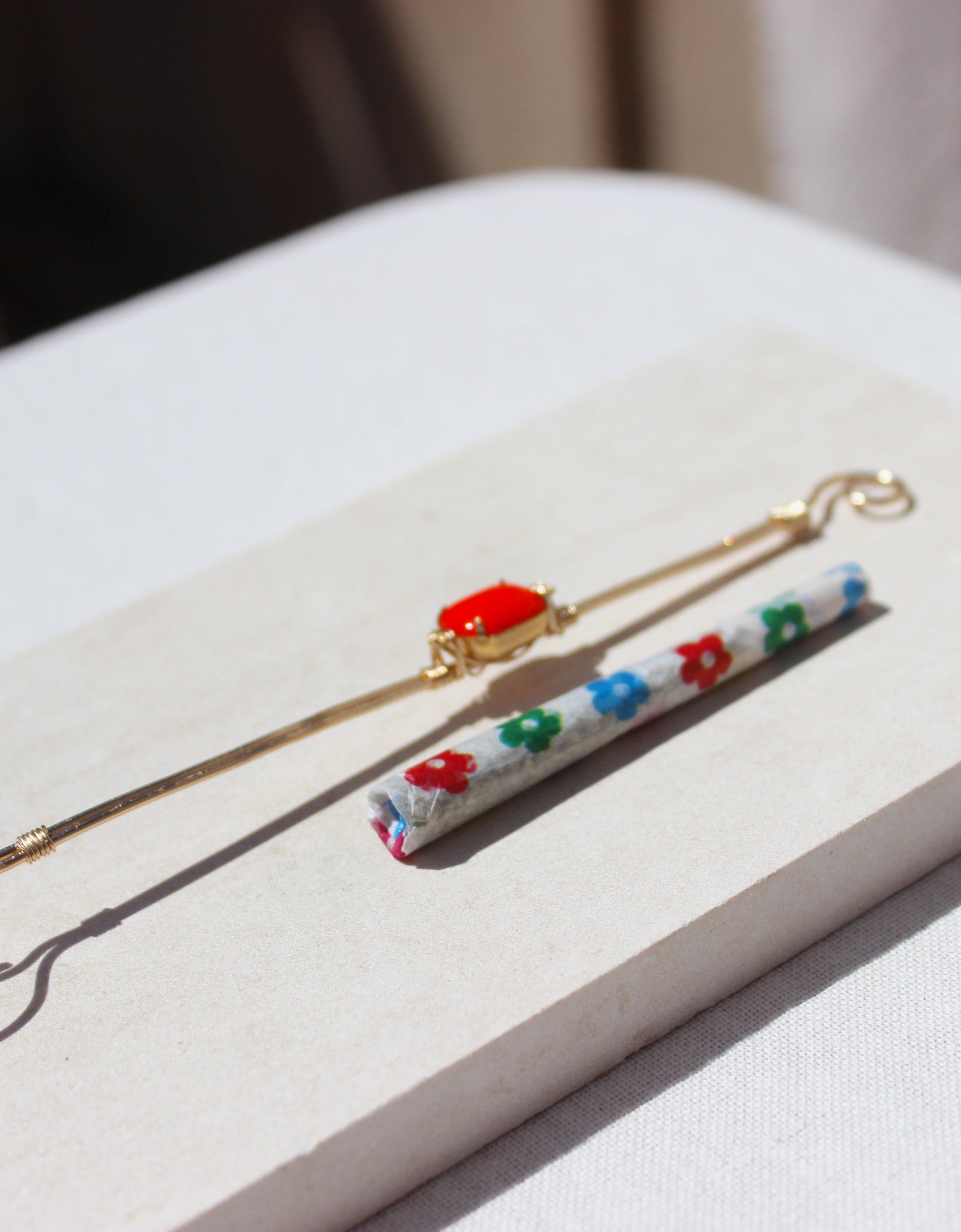 Betty Joint Holder by Toasted Jewelry