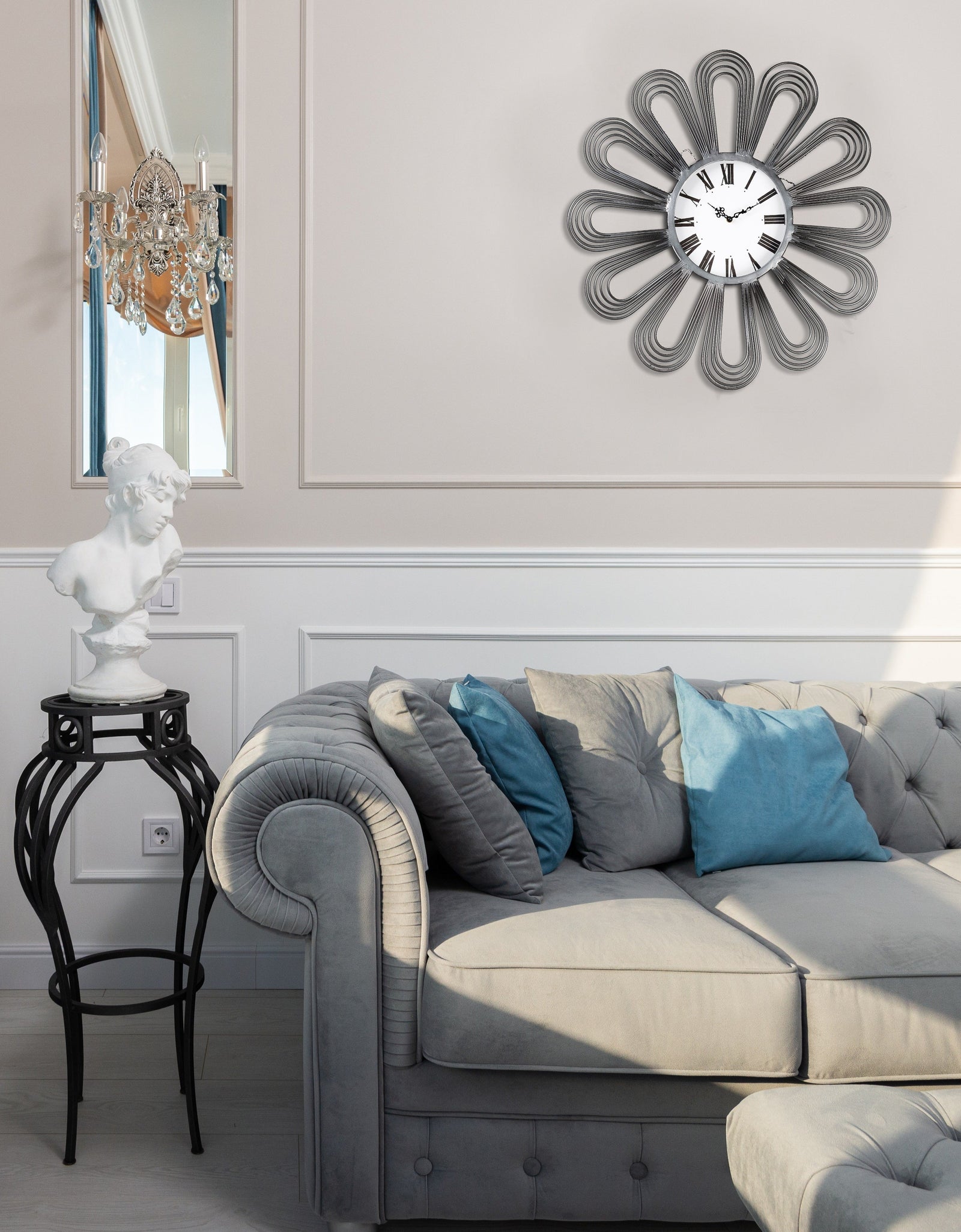 Wall clock - Modern Reflection, Silver by Peterson Housewares & Artwares