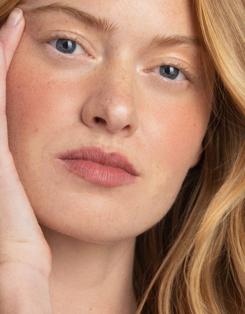 Load image into Gallery viewer, MELTING LIP POWDER by CLE Cosmetics
