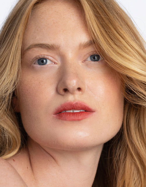 Load image into Gallery viewer, MELTING LIP POWDER by CLE Cosmetics
