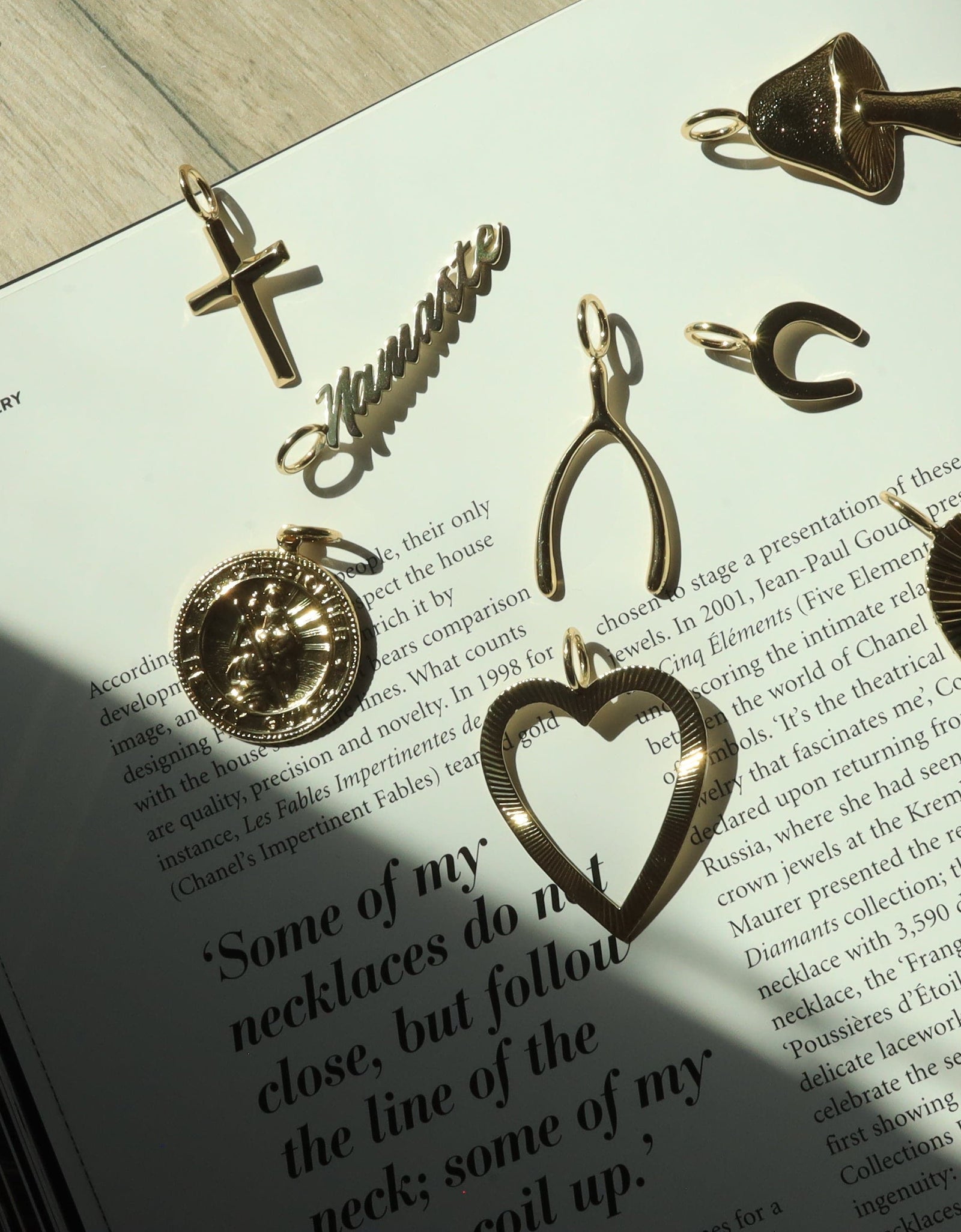 CROSS PENDANT by eklexic jewelry
