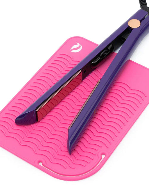 Load image into Gallery viewer, Pro Heat Resistant Mat (Pink) by Calicapelli Hair Tools
