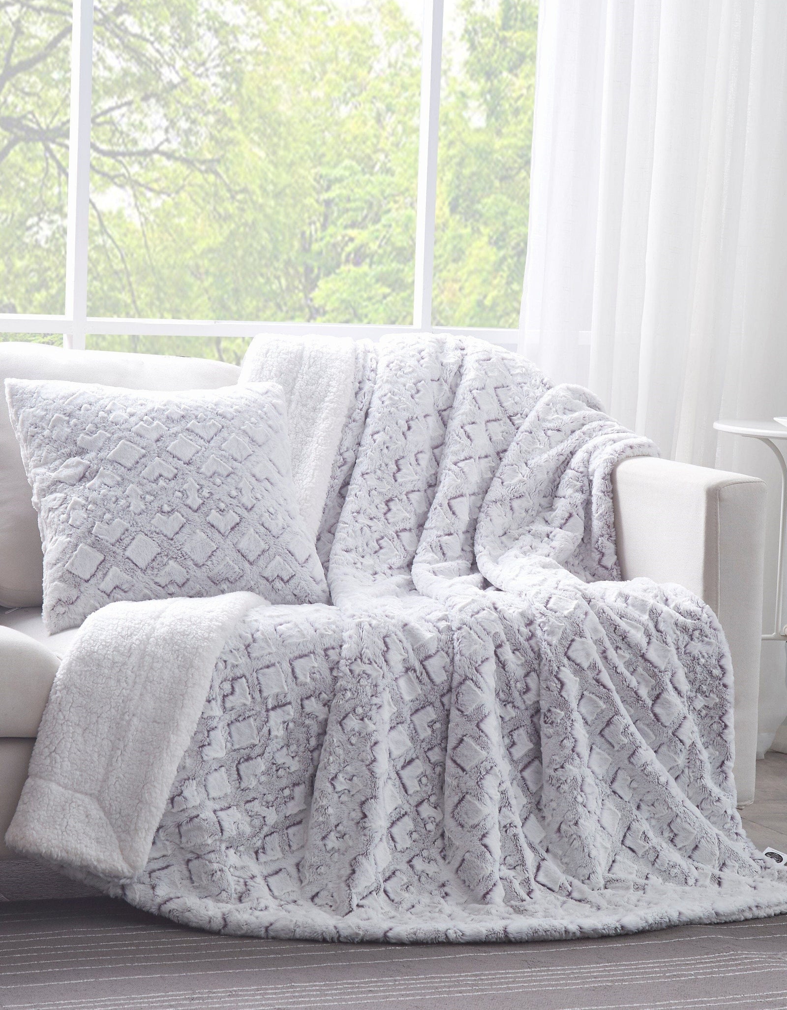DaDa Bedding Dreamy Milky Way White & Purple Embossed Faux Fur Euro Throw Pillow Cover (M3395) by DaDa Bedding Collection