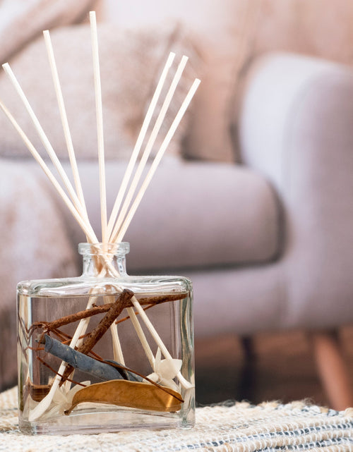 Load image into Gallery viewer, Cashmere Oak Reed Diffuser by Andaluca Home
