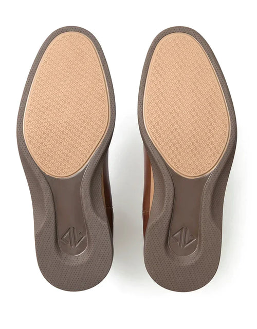 Load image into Gallery viewer, The Chelsea (Chestnut) by Amberjack

