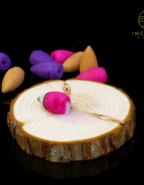 Load image into Gallery viewer, Glass Bottle Package Incense Cones by incenseocean
