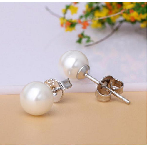 Load image into Gallery viewer, Cute Freshwater Pearl 925 Silver Stud Earrings

