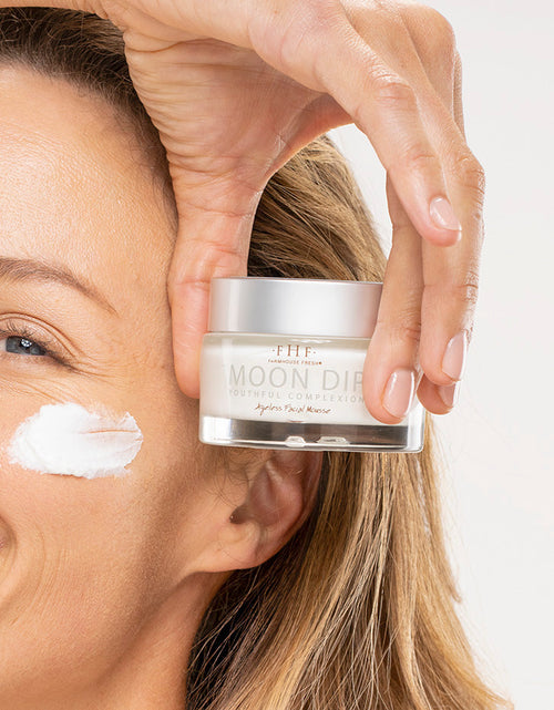 Load image into Gallery viewer, Moon Dip® Youthful Complexion by FarmHouse Fresh skincare
