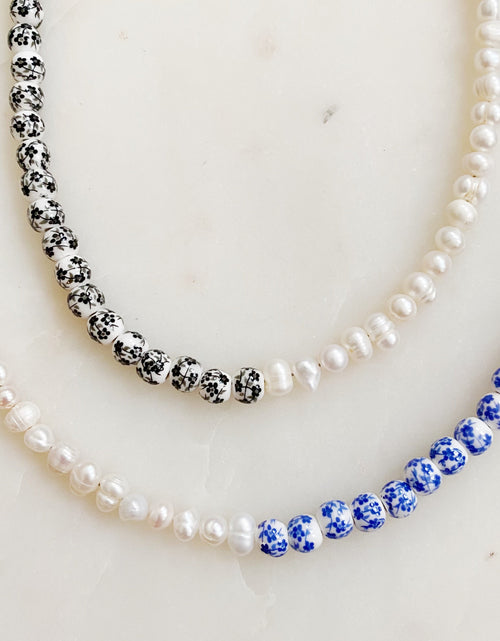 Load image into Gallery viewer, So Fresh Pearl And Porcelain Choker Necklace by Ellisonyoung.com
