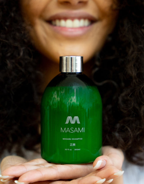 Load image into Gallery viewer, Mekabu Hydrating Shampoo by Masami
