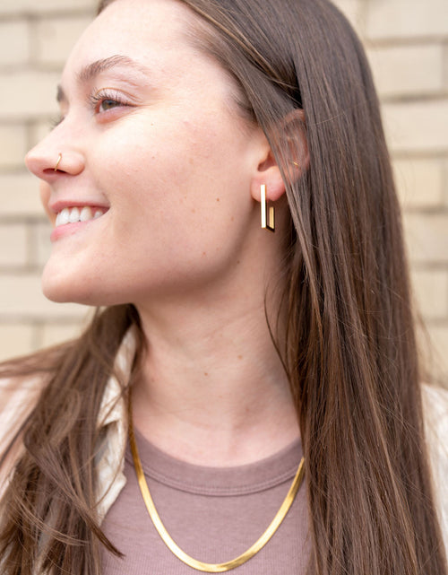 Load image into Gallery viewer, Luxe Silver Herringbone Chain - 20" by Spiffy &amp; Splendid
