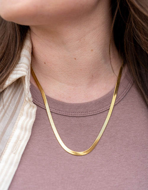 Load image into Gallery viewer, Luxe Gold Herringbone Chain - 20" by Spiffy &amp; Splendid
