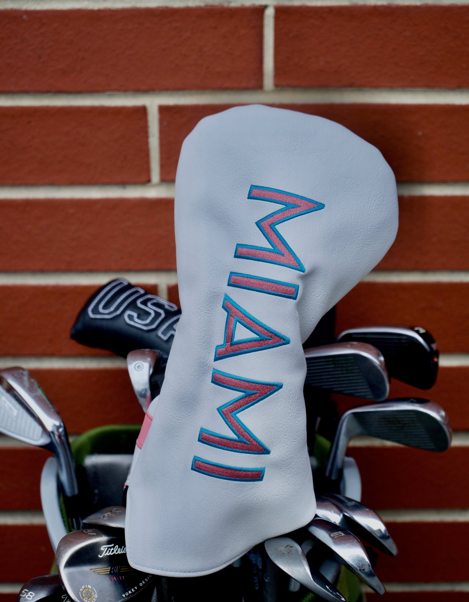 Miami Club Cover by 1803 Golf