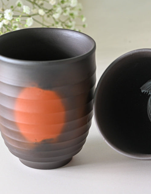 Load image into Gallery viewer, Japanese Green Tea Set - Teapot with Filters (270ml) and Two Cups by Aprika Life
