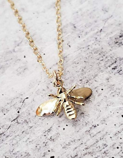 Load image into Gallery viewer, Dainty Bumble Bee Charm Necklace by Salt and Sparkle

