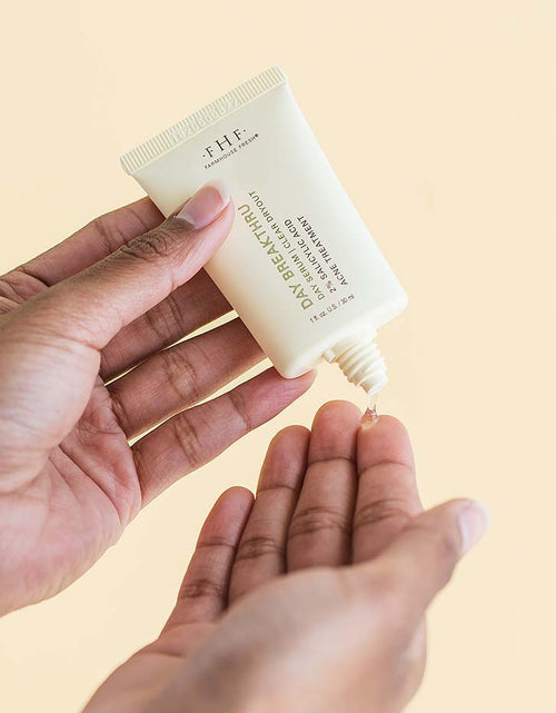 Load image into Gallery viewer, Day Breakthru by FarmHouse Fresh skincare
