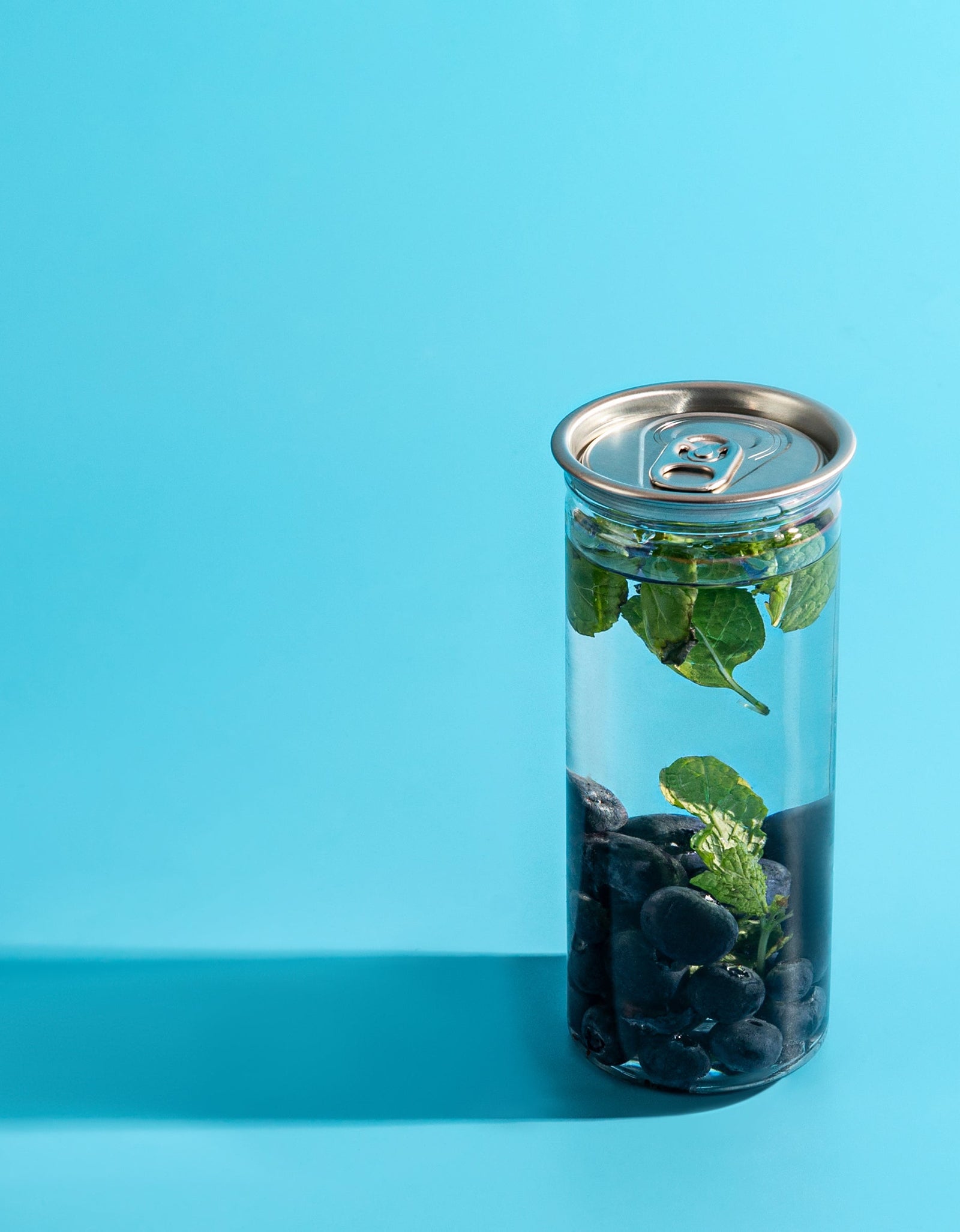 Clear Beverage Can 8 oz by Hammont