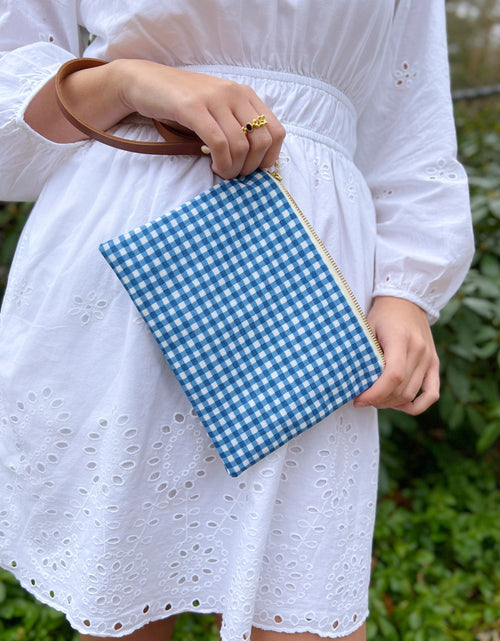 Load image into Gallery viewer, Summer Picnic Wristlet Purse - FINAL SALE by Ash &amp; Rose
